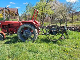 Traktor McCormick - 6
