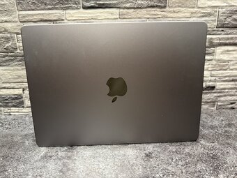 MacBook Pro 14” M2 Pro / 16GB / 500GB DPH - 6