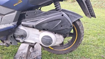 Malaguti Madison 250ie - 6