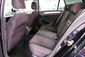 Volkswagen Golf 1.2 TSI 63 kW, PARK ASISTENT,KLIMA,ZÁRUKA - 6