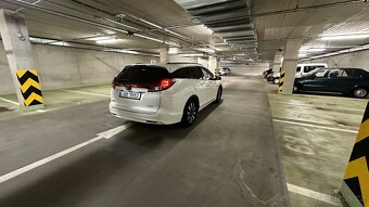Honda Civic 1.6 i-DTEC Tourer - 6
