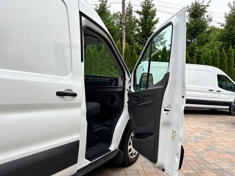 Ford Transit 2021 L2H2 2.0 96kw TOP STAV - 6
