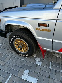 MITSUBISHI PAJERO 2.5 TD 1990 - 6