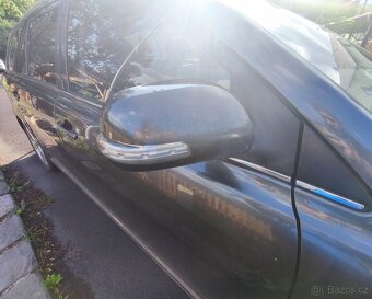 Toyota Avensis - 6