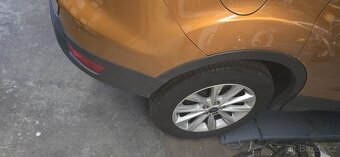 Ford Kuga 2,0TDCi 110kW Titanium 2x4 - 6