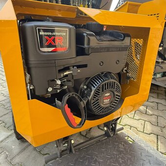 Dumper 800kg – zvedací korba, motor Briggs & Stratton, 2mth - 6