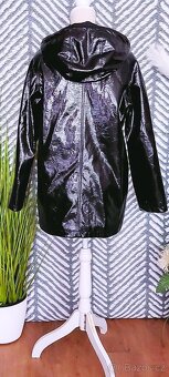 LUXUSNÍ PLÁŠTĚNKA - KABÁTEK - PULL&BEAR - vel.S - 6