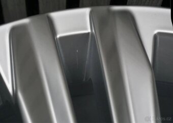 ORIGINÁLNÍ ALU DISKY R18 SEBRING - 6