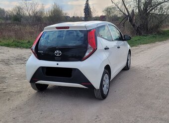 Toyota Aygo 1.0 VVT-i Color Edition - 6