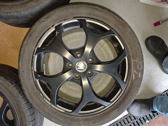 Černé ALU disky 5x112 R17 - 6