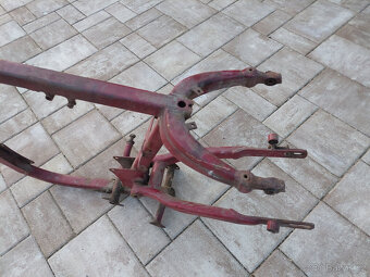 Jawa CZ 175 kyvacka - ram s krkem rizeni - 6