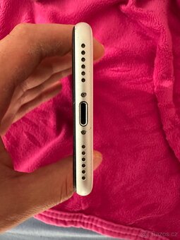 Iphone SE 2020 White 64 GB - 6