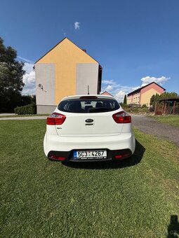 Kia RIO 2011 1.4cvvt - 6