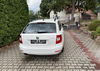 Škoda Superb 2,0TDi/125KW pravid.servis 4x4 nafta - 6