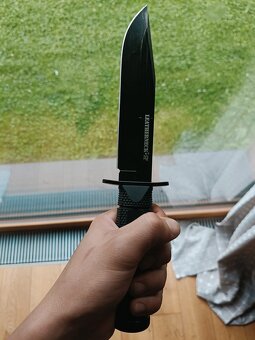 Kvalitní nůž Cold Steel Leatherneck SF - 6