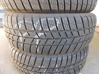 4ks zimních pneu Barum Bravuris 5 185/60/15T, vzorek 7,5-8mm - 6