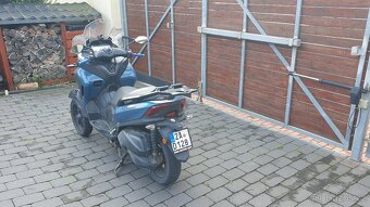 Yamaha Tricity 300 - 6