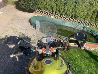 Triumph Tiger 800 - 6