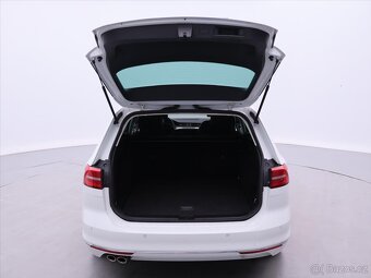 Volkswagen Passat 2,0 TDI 140kW DSG R-line (2015) - 6