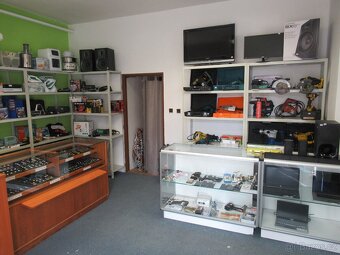 Přenechám prodejnu Zastavárna-Bazar - 6