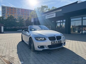 BMW e93 cabrio 325i manuál - 6