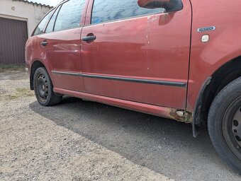 Škoda Fabia Combi na díly 1,4 MPI 55kW rezervace - 6