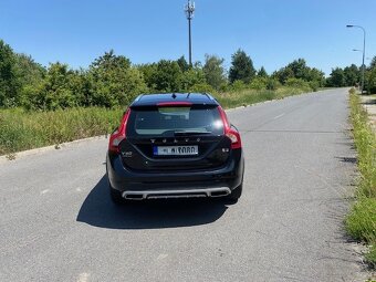 Volvo V60 Cross Country D3 - 6