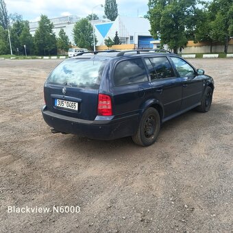 Skoda Octavia 1.8t 4x4 combi - 6