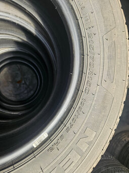 215/70R15C 109/107S Roadian CT8 NEXEN - 6