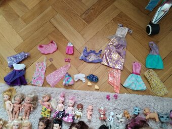 Velky dum pro barbie/panenky+vybava a panenky - 6