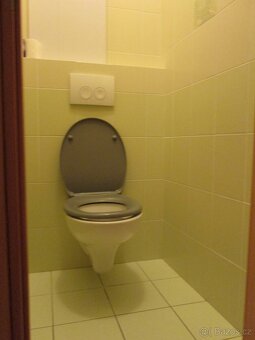 2+1 s novou lodžií v Uh. Brodě, bez RK - bez provize - 6