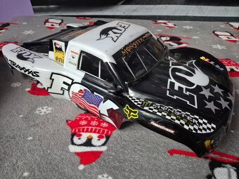 RC Traxxas Slash 2wd - 6