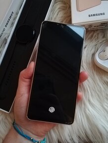 Samsung A33 5G 128Gb černý - 6