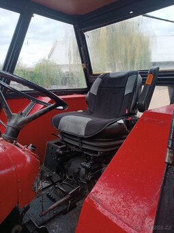 Traktor Zetor - 6