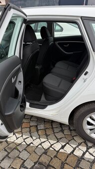 I30 combi 1,6 diesel ČR po servise 2017 - 6