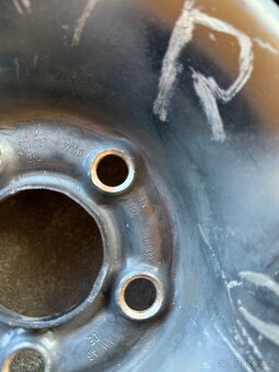 Plechové disky VW Polo 5x100 R15 - 185/60/15 (7mm) - 6
