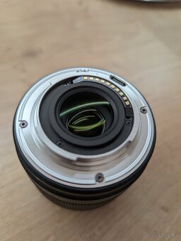 Viltrox 25mm f1.7 a 56mm f1.7 pre Fujifilm - 6