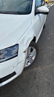 Poškozená Škoda Octavia 3 Facelift r.v.2017 - 6