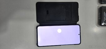 Flipové pouzdro na Samsung S20 - 6