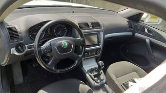 Škoda Octavia 2 kombi 1.6TDI 77KW po servise 1.majitel - 6