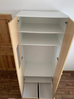Prodám šatní skříně - 6