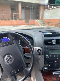 Volkswagen Touareg 4.2 - 6