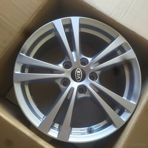 ALU disky 5x114,3 R17 originál hyundai -kia NOVÉ - 6