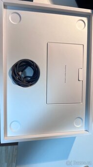MacBook Air M3 – 16 GB RAM / 256 GB SSD - 6