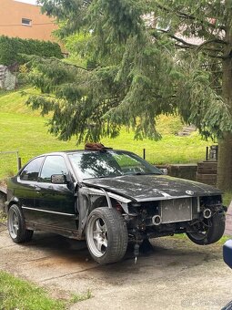 Bmw e36 compact díly/celek - 6