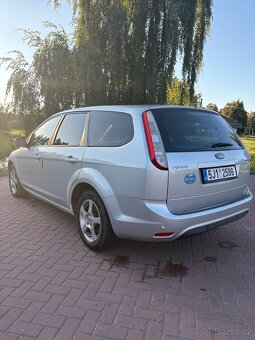 Ford Focus 1.6 74 kW kombi, 2009, nová STK - 6