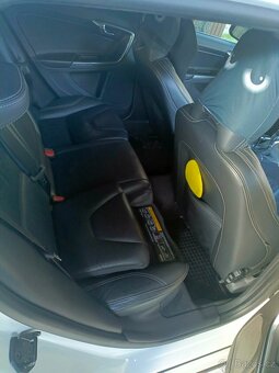 Volvo V60 D5 R-desing - 6