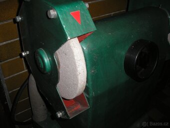 Dvojkotoučová stojanová bruska - 6