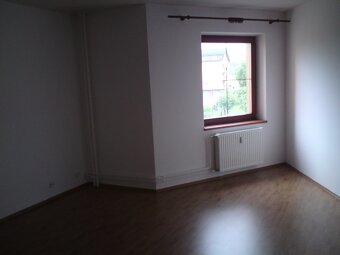 PRODÁM Byt 3+1 v os vl. ( BALKON, Výtah, GARÁŽOVÉ STÁNÍ) - 6