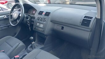 Volkswagen Touran 1.9 Tdi 74 KW jen 213 tis km 7-MÍST - 6